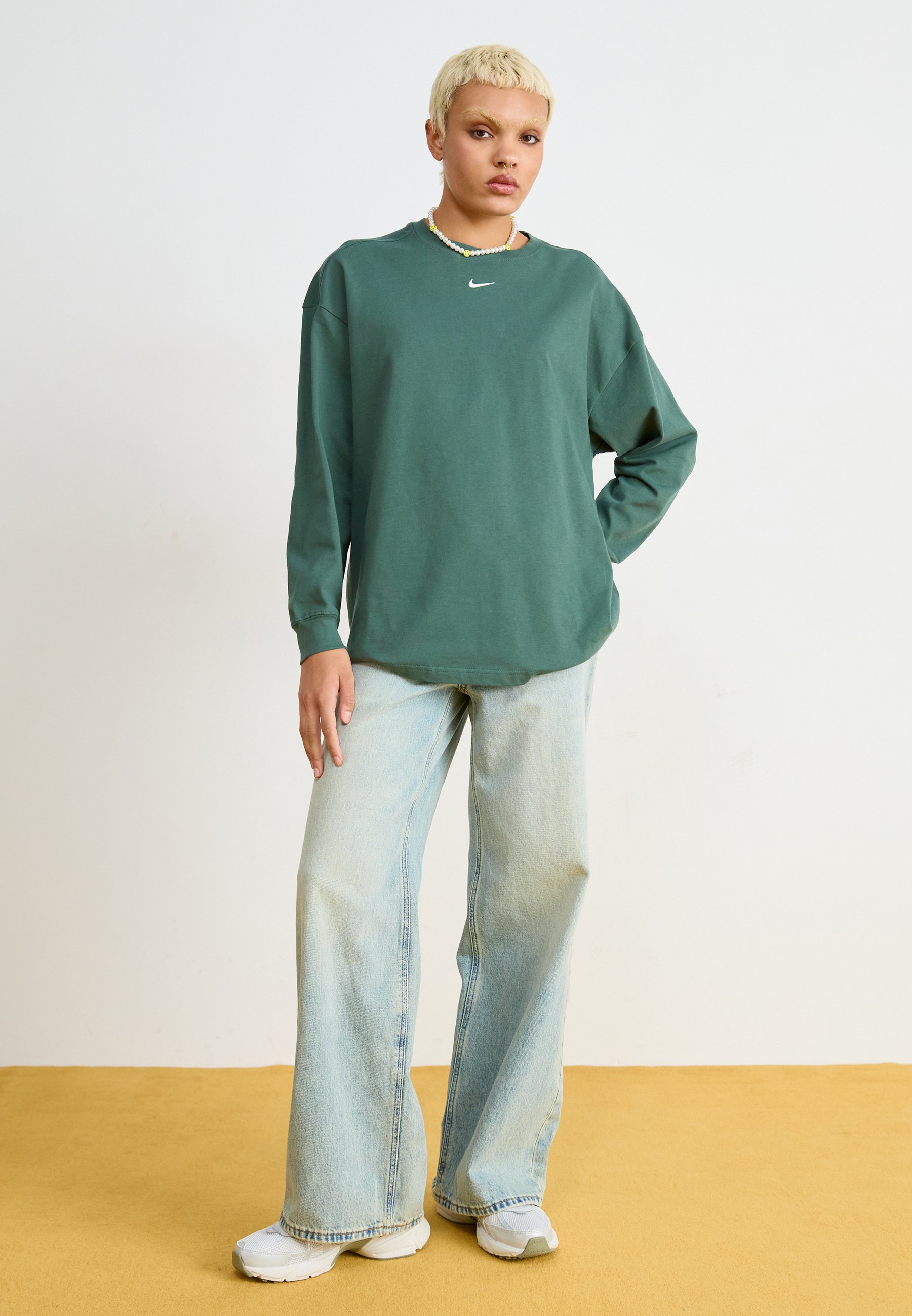 vintage nike oversized tee