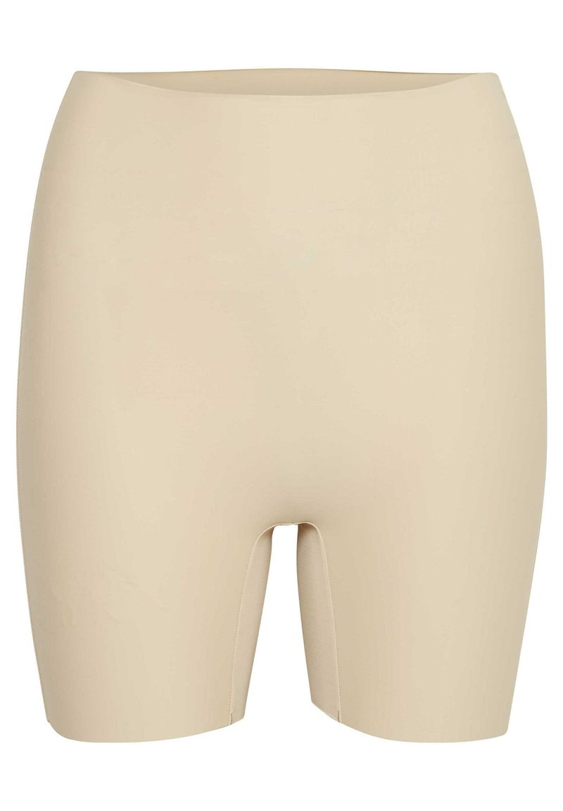 Beige vormgevende shorts van een zachte, rekbare stof met een mid-thigh snit. Voorzien van een elastische tailleband en een vlakke naad voor comfort.