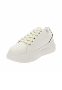 Sneaker bianco con una tomaia in pelle liscia, suola in gomma spessa, occhielli metallici e lacci color crema. Decorato con un bordino nero.