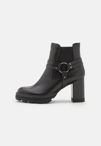 Unausgewählt, black