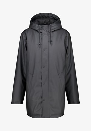 Schwarze kapuzen Regenjacke aus einem glatten, wasserabweisenden Material, mit Druckknöpfen, verstellbaren Kordeln und Seitentaschen.