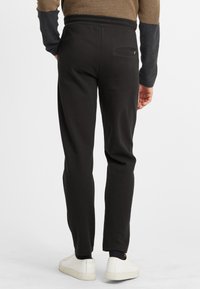 Solid SDTELMO REGULAR FIT - Tygbyxor - black