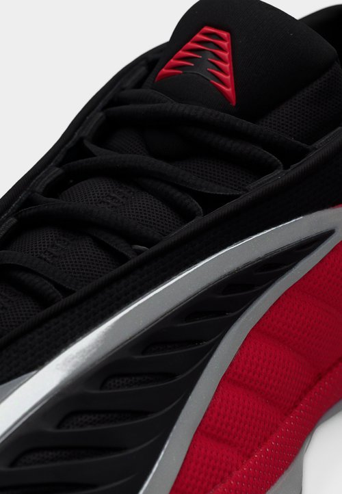 adidas ANTHONY EDWARDS 2 UNISEX - Basketball shoes - silver-coloured metallic/pure ruby/core black — photo 7