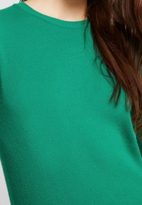 United Colors of Benetton Stickad tröja - green