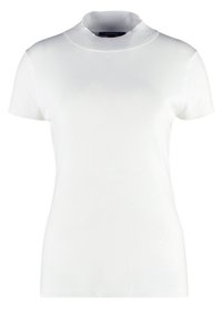 Vit kortärmad stickad topp med ribbat mockhals och figurnära silhuett.