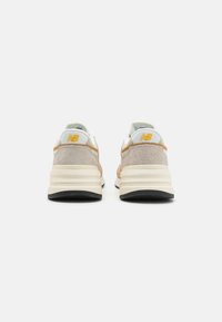 New Balance U997R UNISEX - Trainers - dolce sandstone