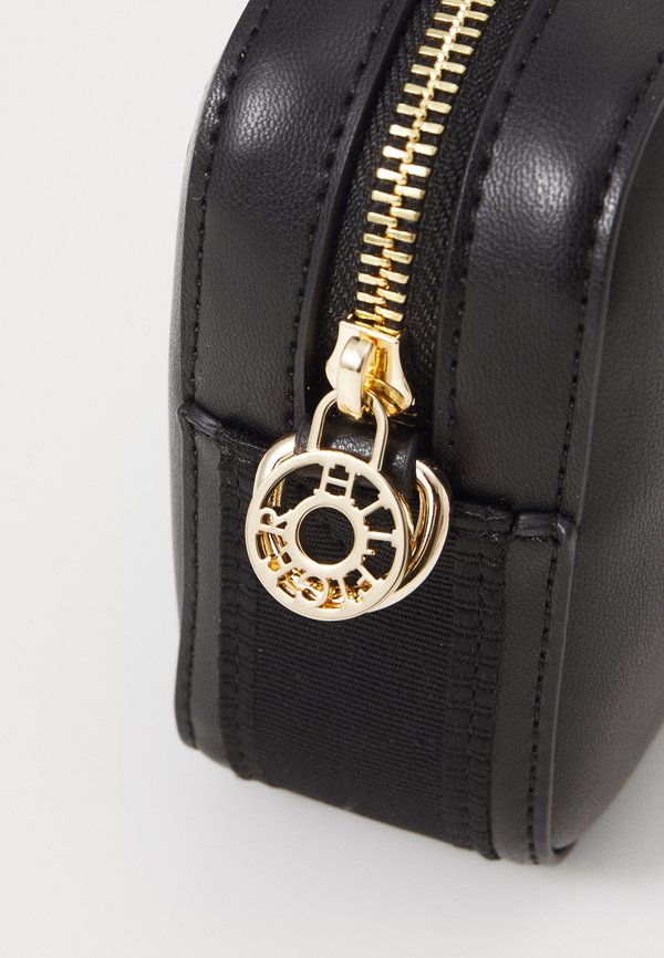 DISTINCT CAMERA BAG - Handbag4