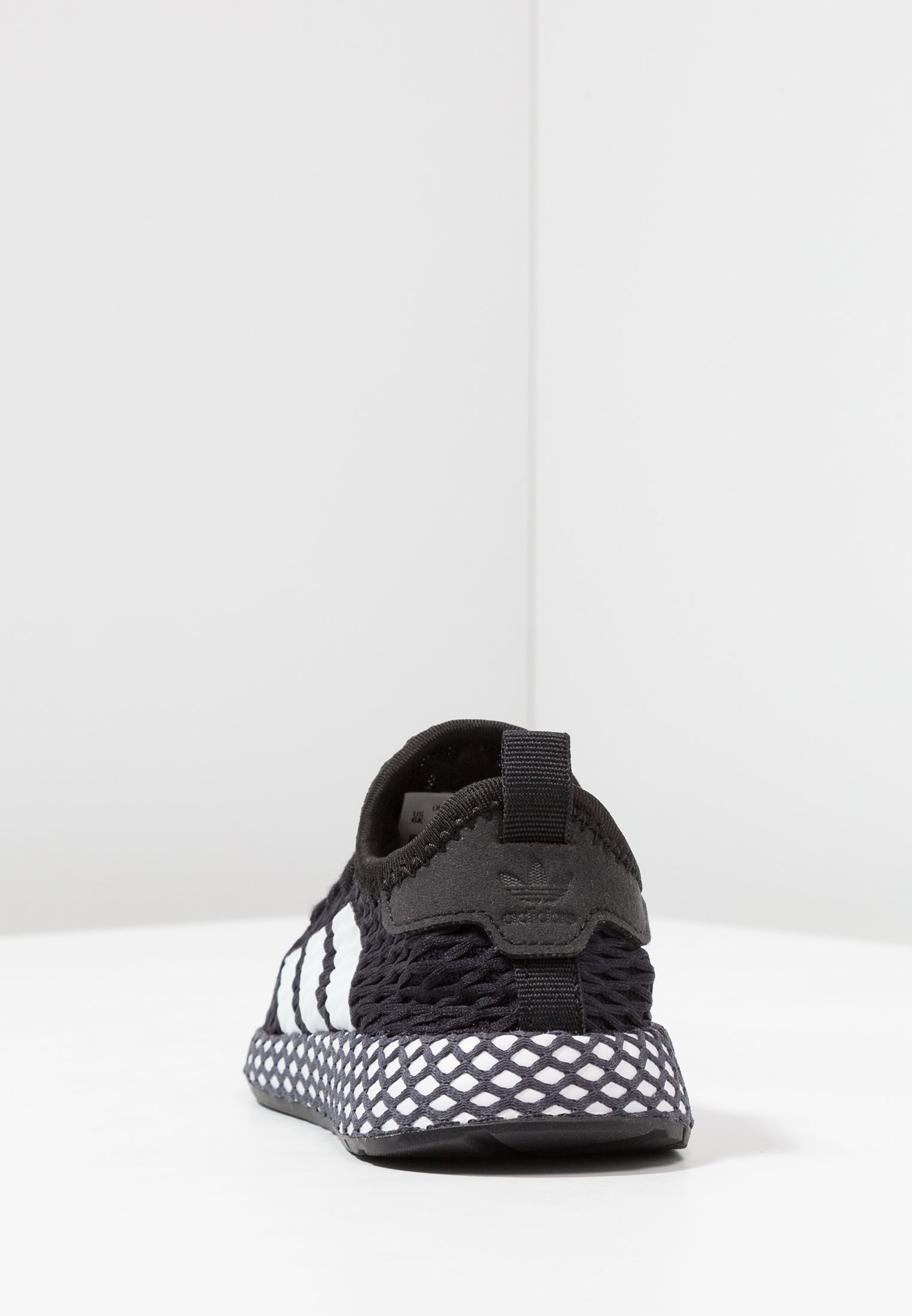 adidas Originals DEERUPT RUNNER Joggesko core black adidas Originals DEERUPT RUNNER Joggesko core black