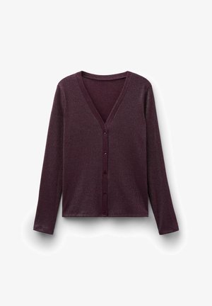 Fialový cardigan s V-výstřihem vyrobený z měkké, třpytivé látky, který má pět knoflíků vpředu a dlouhé přiléhavé rukávy.