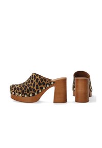 Leopard-print clogs with a curved design, wooden heel, and metallic studs along the side. Features a slip-on style with an open back.