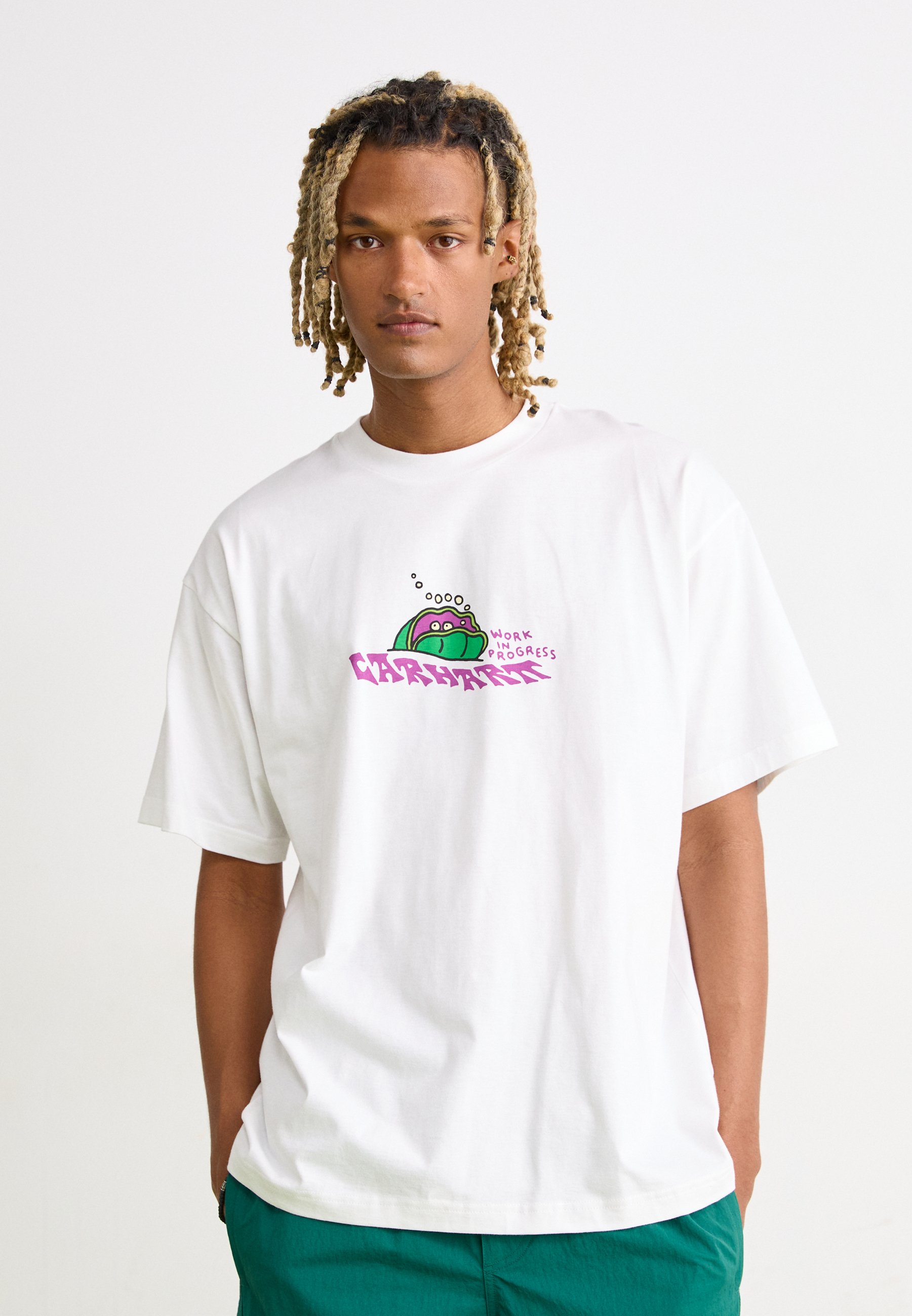 【関税込み】Carhartt Work In Progress ホワイト Clam Tシャツ Carhartt WIP Ducks T-Shirt in White | SVD USA