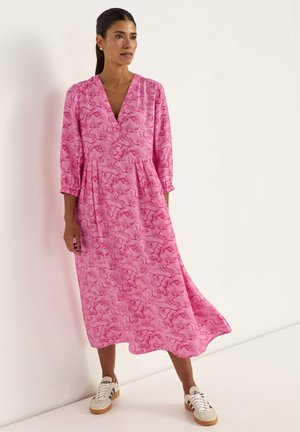 PATTERNED - Freizeitkleid - pink patterned
