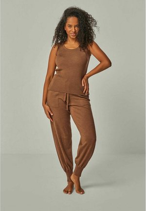 SET - Nachtwäsche Set - cognac