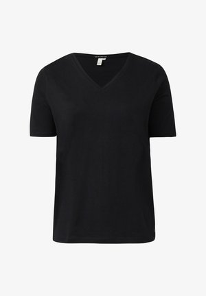 T-shirt noir à manches courtes avec col en V, coupe régulière et petit logo près de l'ourlet inférieur sur fond blanc.