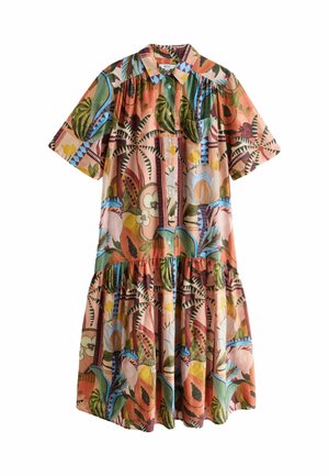 Robe à manches courtes boutonnée avec un motif floral tropical coloré dans des tons orange, vert, bleu et jaune, avec une taille froncée et un col.