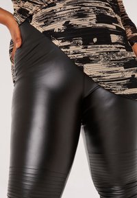 Apricot Leggings - Hosen - black
