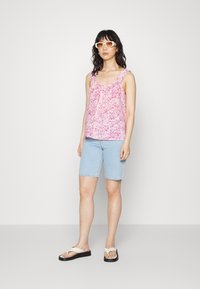 GAP SMOCK STRAP - Blusa - purple floral