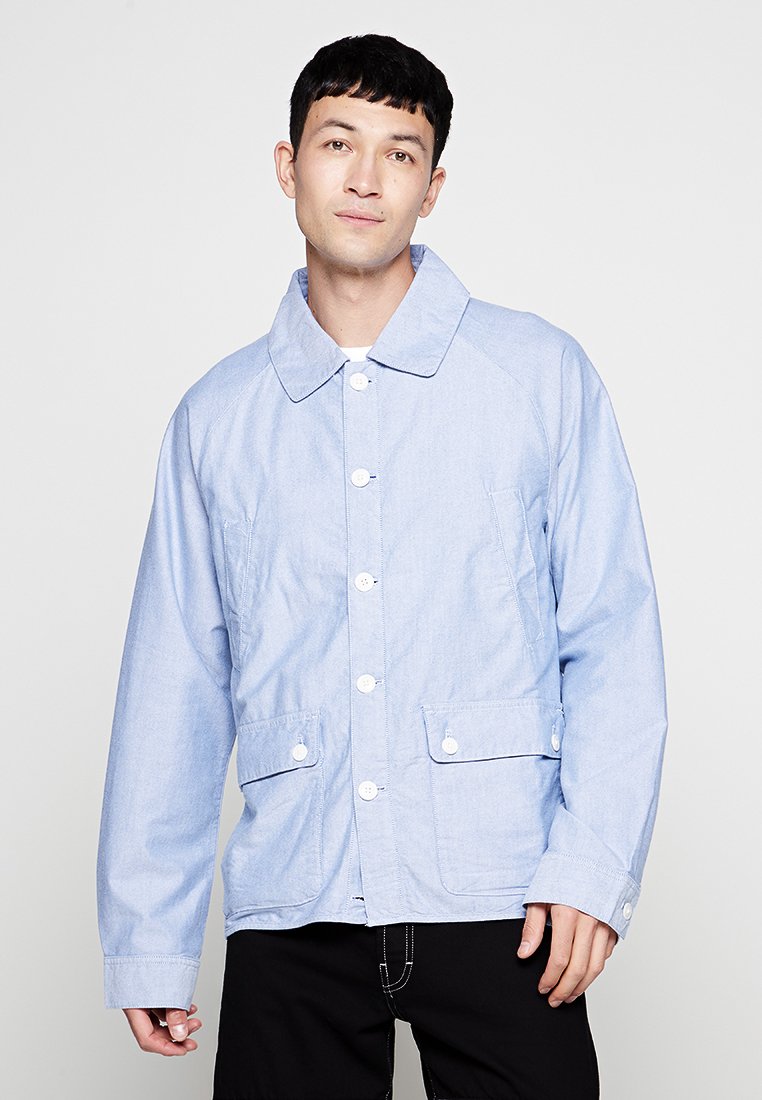 Barbour Lichte jas lichtblauw Barbour Lichte jas lichtblauw