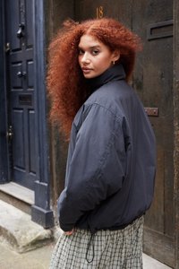 BDG Urban Outfitters Mezisezónní bunda  - black