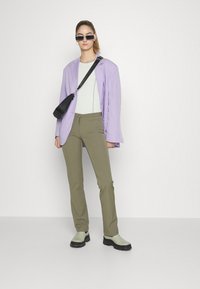 Weekday Camisola de manga comprida - off white