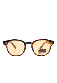 Occhiali da sole tartarugati con forma rettangolare, lenti arancioni e accenti neri. Marcati con etichette UV400 e 100% protezione UV.