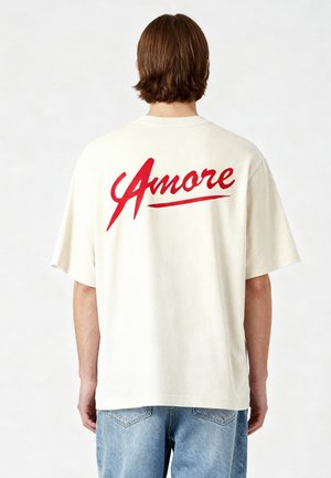 AMORE BACK PRINT HEAVYWEIGHT - Print T-shirt - off white