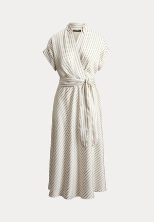 Κρεμ midi φόρεμα με λεπτές κάθετες μπλε ρίγες, κοντά μανίκια, τύλιγμα στο μπροστινό μέρος και δεμένη ζώνη στη μέση.