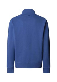 Pull bleu à manches longues avec poignets et ourlet côtelés, col montant et logo circulaire subtil sur la manche gauche, vu de dos.