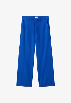 Felblauwe broek met brede pijpen, voorzakken, riemlussen en een aantrekkoord in de tailleband, plat weergegeven op een witte achtergrond.