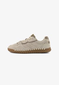 Selezionato, beige