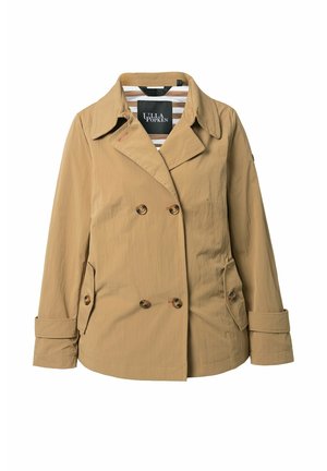 Béžový kabát s dvojitým zapínáním na knoflíky, širokými klopami, knoflíkovými kapsami, pásky na manžetách a proužkovanou vnitřní podšívkou od Lilla Poken.
