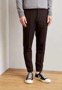 Lindbergh Tygbyxor - black
