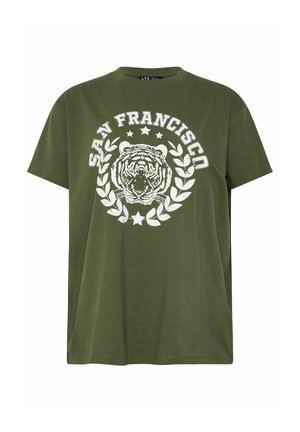 Oliivinvihreä t-paita, jossa valkoinen tiikerin kasvokuva kehystettynä seppelelehvin, tähtien ja "San Francisco" -tekstin yläpuolella.