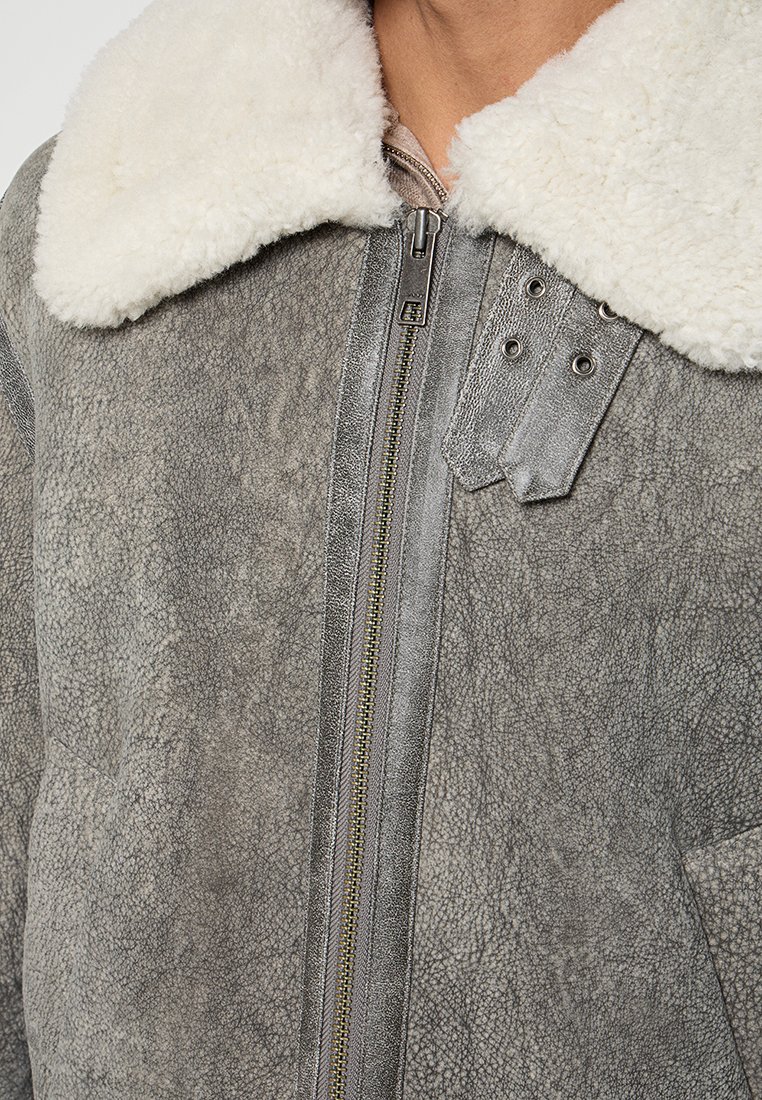 Lederjacke