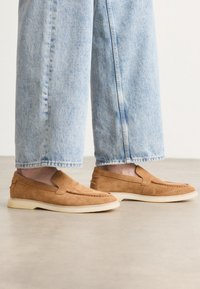 BOERY - Zapatos sin cordones - warm sand