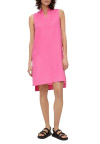 s.Oliver V AUSSCHNITT - Blusenkleid - pink