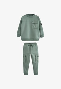 Non sélectionné, sage green