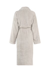 Šviesiai pilkas vonios chalatas, pagamintas iš minkštos, purios medžiagos. Turi šaliką, ilgas rankoves ir audinį diržą juosmens srityje.