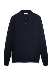 Polo de manga larga azul marino hecho de tejido texturizado, con un collar clásico, tapeta de tres botones y puños acanalados.