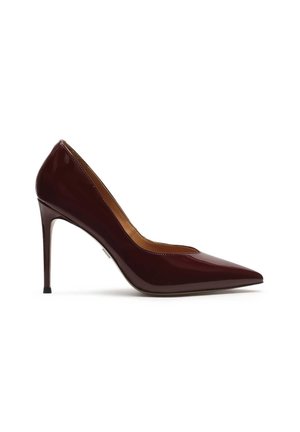 Burgundy patent leather high heel shoe with a pointed toe and a slim stiletto heel, featuring a sleek design and smooth texture.