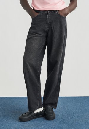 Baggy Jeans - black wash faded