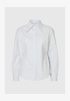 Chemise boutonnée à rayures bleu clair et blanche, avec un col classique, des manches longues et des poignets froncés. Fabriquée en un tissu en coton lisse.