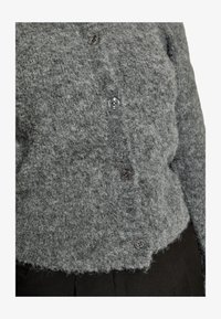 Odabrano, steel grey melange