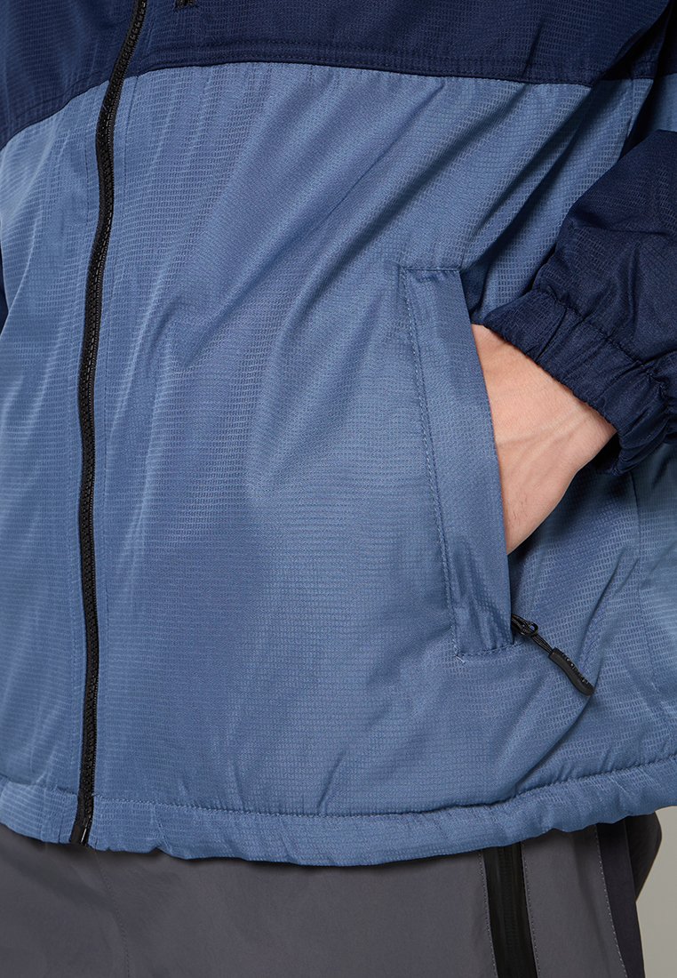 WINDBREAKER LIGHTWEIGHT FULL ZIP