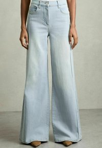 Reiss HEATHER STRETCH WIDE LEG  - Wide leg - light blue