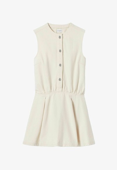Vestido sin mangas beige con botones en el frente, cintura elástica y falda plisada. Hecho de algodón, cuenta con bolsillos laterales y escote redondo.