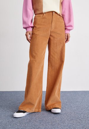 SURF ON CLOUD - Trousers - camel