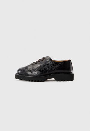EDOUARD LUG UNISEX - Chaussons - dark brown