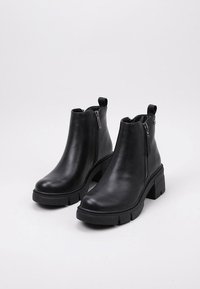 Refresh Botines bajos - black