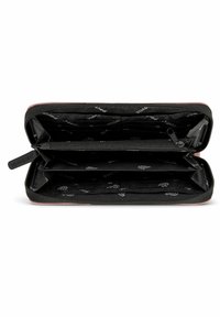 Portafoglio nero con cerniera, dotato di più scomparti, tra cui slot per carte e tasca per monete. L'interno presenta un rivestimento in tessuto con il marchio.